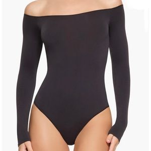 SKIMS off the shoulder top